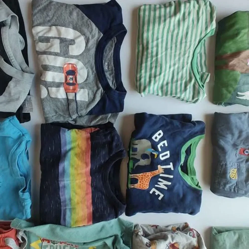 Bundle lot set of 13pcs 2-3Y boys clothing clothes tshirts shorts